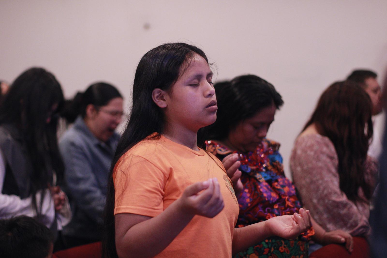 Alabanza y Gloria